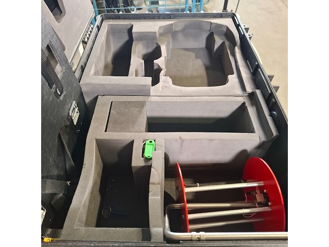8x kunststof transportkoffer - afbeelding 7 van  8