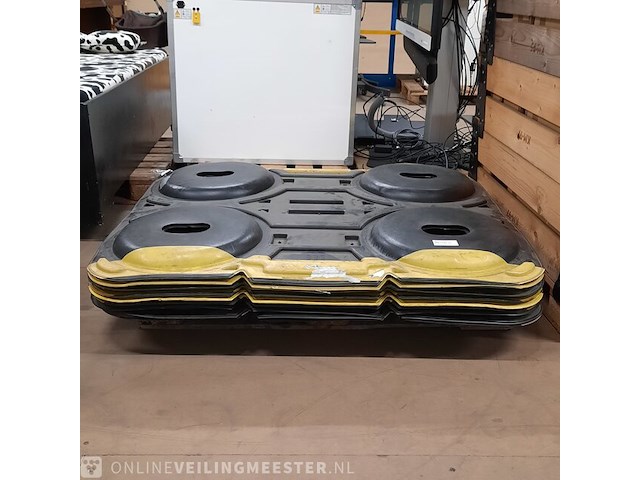 8x kunststof velgenscheider - afbeelding 1 van  11