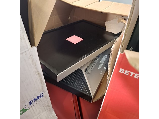 8x ladeblok en diverse monitoren - afbeelding 6 van  9