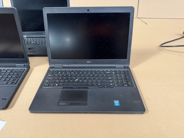 8x laptop, dell, intelcore i5 vpro latitude e5550 - afbeelding 10 van  11