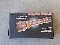 8x led zaklamp, powerstyle, 18.000 lumen - afbeelding 1 van  5