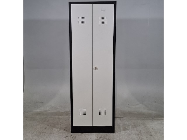 8x lockerkast - afbeelding 1 van  8