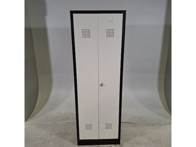 8x lockerkast - afbeelding 1 van  8