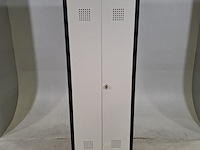 8x lockerkast - afbeelding 1 van  8
