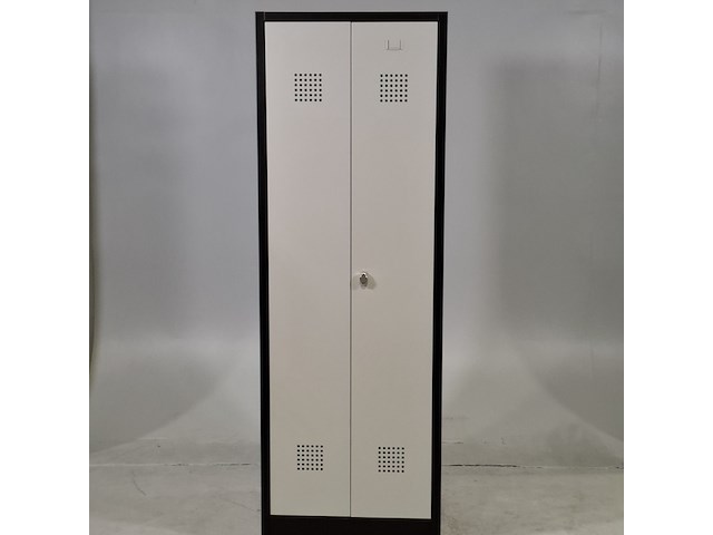 8x lockerkast - afbeelding 1 van  8