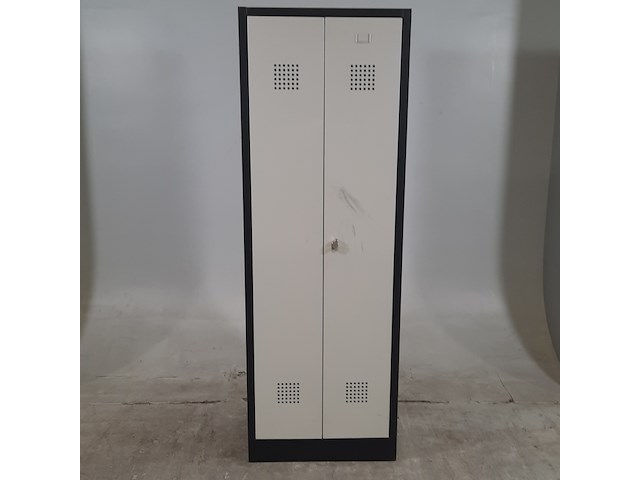 8x lockerkast - afbeelding 1 van  7