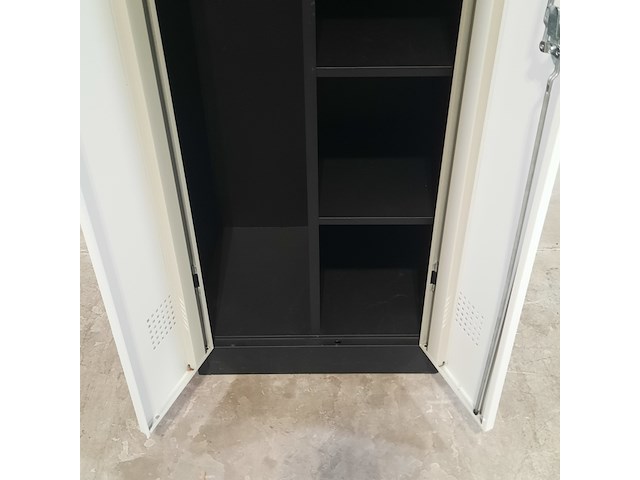8x lockerkast - afbeelding 3 van  7
