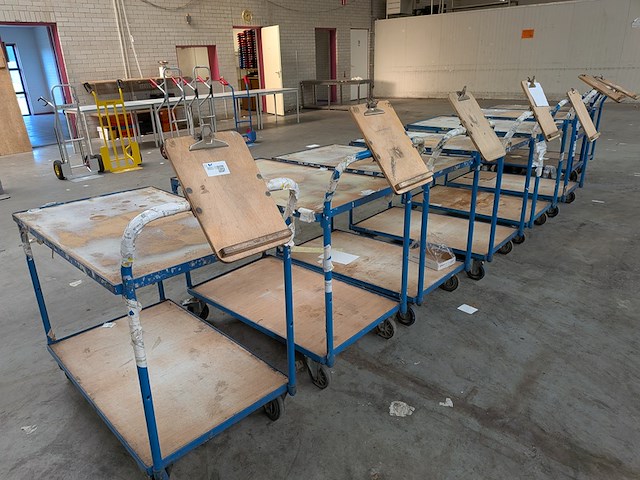 8x magazijnwagen - afbeelding 11 van  15