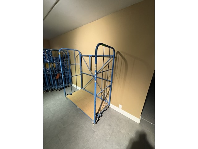 8x meubeltransport kar aarnoudse, blauw - afbeelding 4 van  6