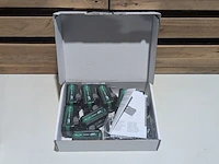 8x multi volt accu, hikoki, bsl 36a18x, en snellader uc18ysl3 - afbeelding 2 van  4