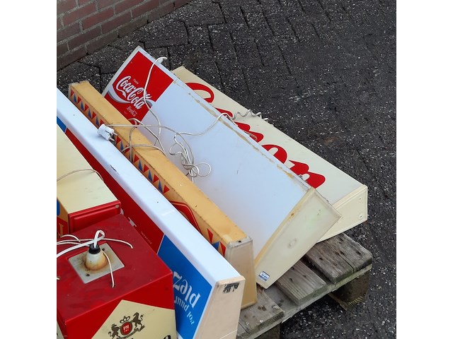 8x nostalgische lichtreclame borden - afbeelding 3 van  9