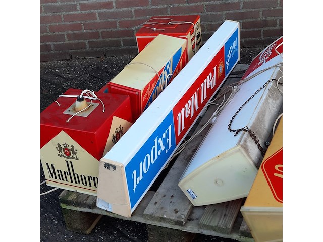 8x nostalgische lichtreclame borden - afbeelding 5 van  9