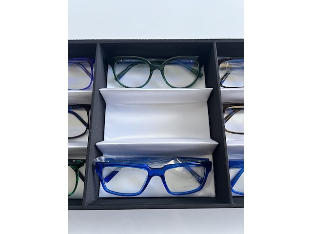 8x optische monturen, tom davies, in luxe opbergdoos/displaytray - afbeelding 11 van  17