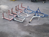 8x paddockstand, o.a. suzuki en moto professional - afbeelding 2 van  8