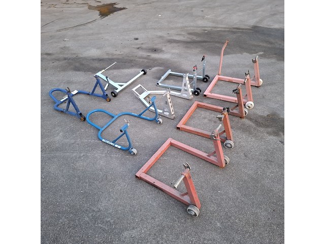 8x paddockstand, o.a. suzuki en moto professional - afbeelding 6 van  8