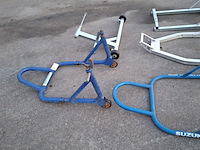 8x paddockstand, o.a. suzuki en moto professional - afbeelding 7 van  8