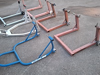 8x paddockstand, o.a. suzuki en moto professional - afbeelding 8 van  8