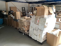 8x pallet met div. artikelen o.a. zeilen, goodiebags, gezichtsmaskers - afbeelding 1 van  9