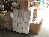 8x pallet met div. artikelen o.a. zeilen, goodiebags, gezichtsmaskers - afbeelding 4 van  9