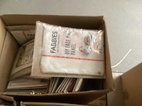 8x pallet met div. artikelen o.a. zeilen, goodiebags, gezichtsmaskers - afbeelding 9 van  9