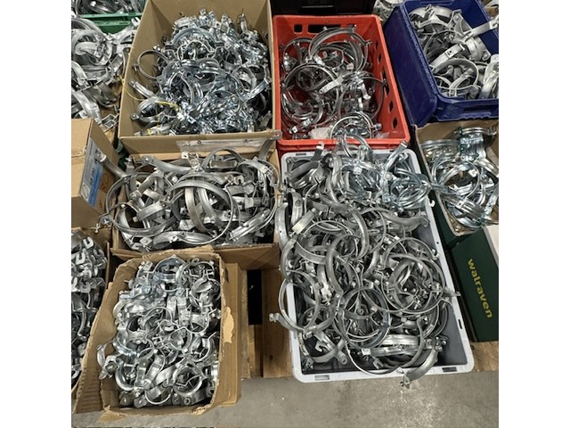 8x pallets met pijpbeugels - afbeelding 10 van  15