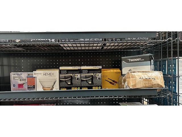 8x partij elektronica en diverse artikelen w.o. usb 3.0 kabel w.o. yatour, ohemex, dunlop, twinny - afbeelding 1 van  6