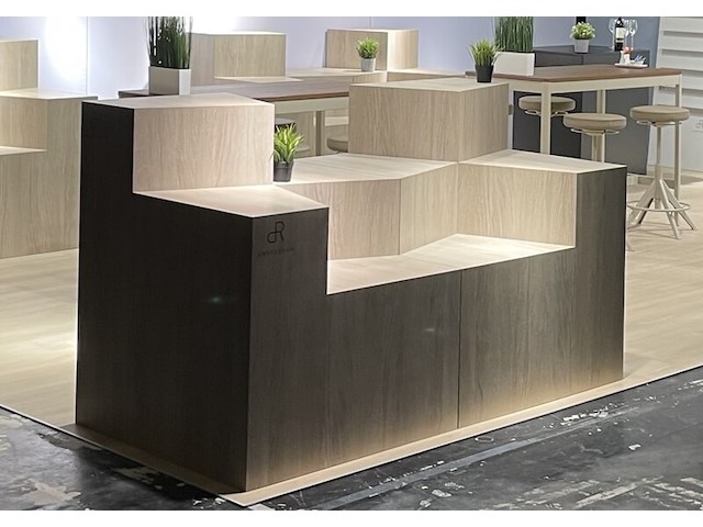 8x presentatiemeubels, houtnerf - afbeelding 6 van  13