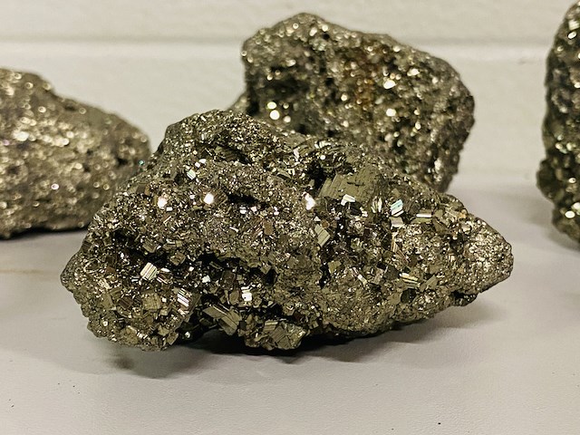 8x pyriet ruwe brokken - afbeelding 5 van  6