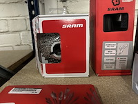 8x racefiets onderdelen w.o. shifters, cassettes, sram - afbeelding 5 van  10