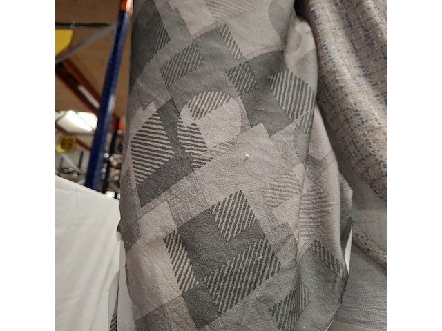 8x rol bont bedrukte tricot bekledingsstof - afbeelding 3 van  11