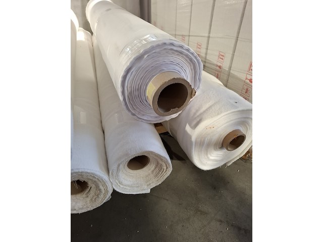 8x rol witte bedtextiel assorti - afbeelding 2 van  12