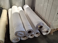 8x rol witte bedtextiel assorti - afbeelding 1 van  12