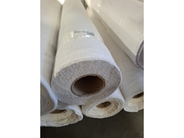 8x rol witte bedtextiel assorti - afbeelding 12 van  12