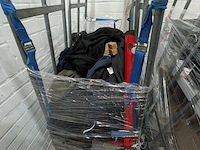 8x rolcontainer gevuld met diverse kantoor en magazijn goederen - afbeelding 6 van  16