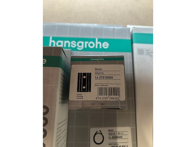 8x sanitair, badkamer toebehoren w.o. hansgrohe - afbeelding 7 van  9