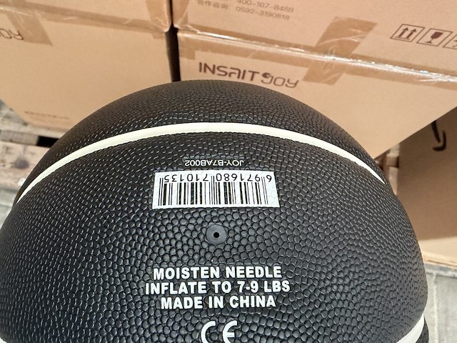 8x slimme basketbal maat 7 met oplader en kabel, insait joy - afbeelding 6 van  10