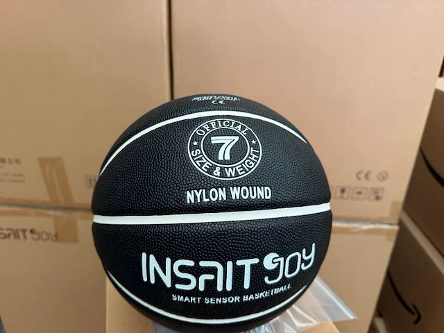 8x slimme basketbal maat 7 met oplader en kabel insait joy - afbeelding 5 van  10
