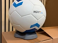 8x slimme voetbal met bewegingssensoren maat 5 met oplader en kabel insait joy