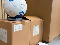 8x slimme voetbal met bewegingssensoren maat 5 met oplader en kabel, insait joy - afbeelding 8 van  9