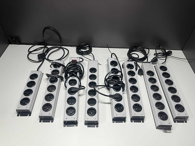 8x stekkerdoos - 6x230v - afbeelding 1 van  3