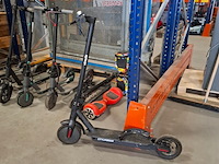 8x step, 2x hooverboard en opvouwbare scootmobiel, o.a. technozom, airbike - afbeelding 2 van  61