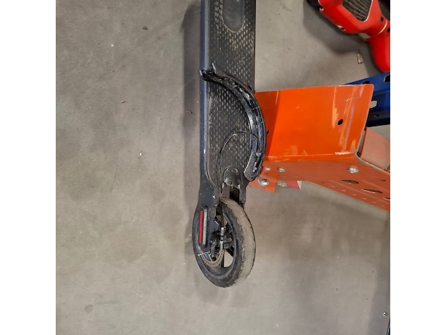 8x step, 2x hooverboard en opvouwbare scootmobiel, o.a. technozom, airbike - afbeelding 3 van  61