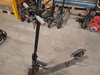 8x step, 2x hooverboard en opvouwbare scootmobiel, o.a. technozom, airbike - afbeelding 9 van  61