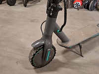 8x step, 2x hooverboard en opvouwbare scootmobiel, o.a. technozom, airbike - afbeelding 21 van  61