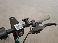 8x step, 2x hooverboard en opvouwbare scootmobiel, o.a. technozom, airbike - afbeelding 25 van  61