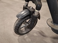 8x step, 2x hooverboard en opvouwbare scootmobiel, o.a. technozom, airbike - afbeelding 29 van  61