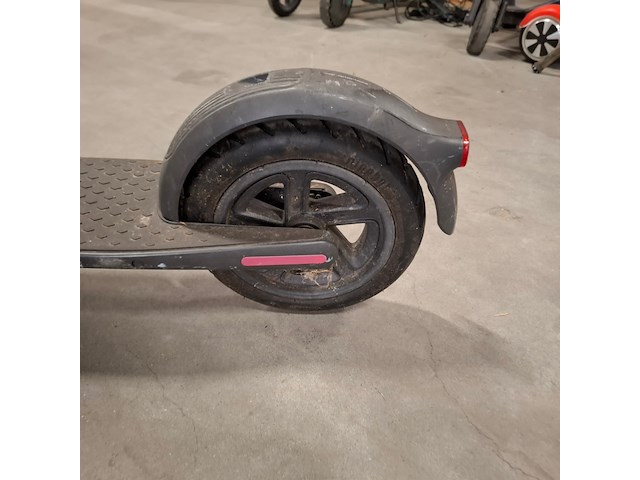 8x step, 2x hooverboard en opvouwbare scootmobiel, o.a. technozom, airbike - afbeelding 38 van  61