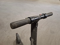 8x step, 2x hooverboard en opvouwbare scootmobiel, o.a. technozom, airbike - afbeelding 40 van  61