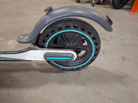 8x step, 2x hooverboard en opvouwbare scootmobiel, o.a. technozom, airbike - afbeelding 46 van  61