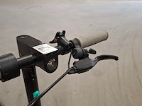 8x step, 2x hooverboard en opvouwbare scootmobiel, o.a. technozom, airbike - afbeelding 47 van  61